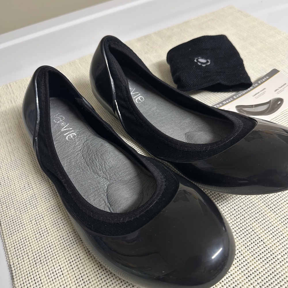 Ja-vie Black Shiny Jelly Comfort Shoes Leather Insole sz 41 New 9.5-10 - Picture 2 of 8